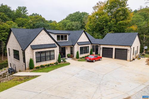 1543 Elon Rd, MADISON HEIGHTS, VA, 24572-6056 | Card Image