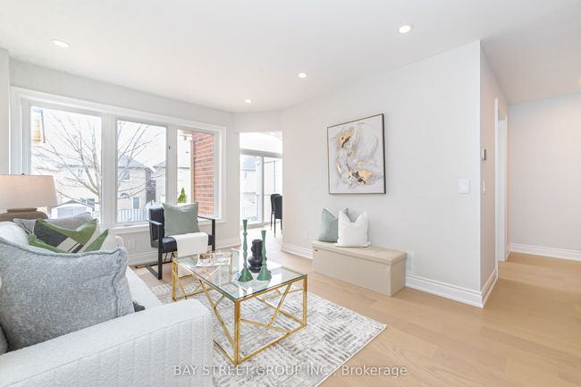 15A Silver Stream Ave, House attached with 3 bedrooms, 4 bathrooms and 2 parking in Richmond Hill ON | Image 16