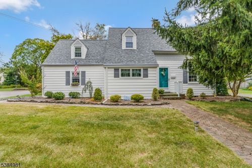 216 Ashland Rd, Middlesex, NJ, 08846-1009 | Card Image