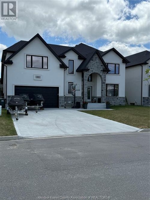 193 Whelan Dr, Amherstburg, ON, N9V0G9 | Card Image
