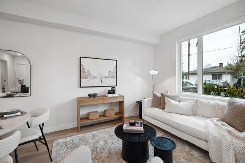 104-715 Ducklow St, Coquitlam, BC, V3J0P7 | Card Image