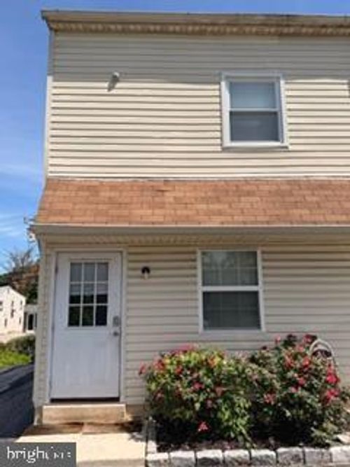 3-450 Germantown Pike, LAFAYETTE HILL, PA, 19444-1820 | Card Image