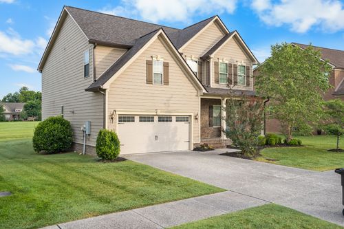 6725 Pleasant Gate Ln, College Grove, TN, 37046-1433 | Card Image
