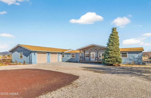 9645 Stardust Trl, Flagstaff, AZ, 86004-1171 | Card Image