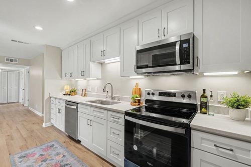 904 Mallow Dr, Madison, TN, 37115-4218 | Card Image