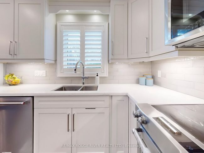 19 Panter Cres, House other with 4 bedrooms, 3 bathrooms and 4 parking in Ajax ON | Image 11
