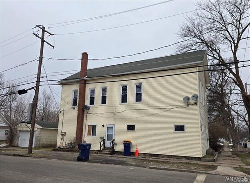 285 Clinton St, Lockport, NY, 14094-2409 | Card Image