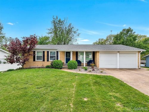 2648 Baltusrol Dr, Saint Louis, MO, 63129-5438 | Card Image