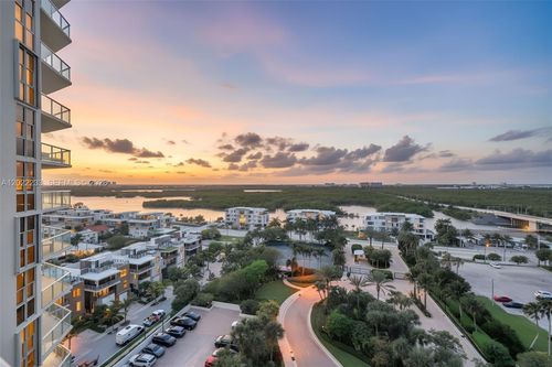 1203-6001 N Ocean Dr, Hollywood, FL, 33019-4618 | Card Image