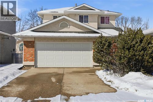 3232 Thames Cres E, Regina, SK, S4V2Y1 | Card Image