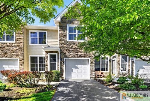 68 Osprey Dr, Old Bridge, NJ, 08857-3594 | Card Image