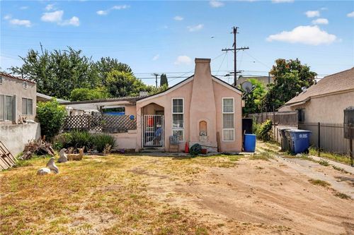 464 Hoefner Ave, Los Angeles, CA, 90022-2710 | Card Image