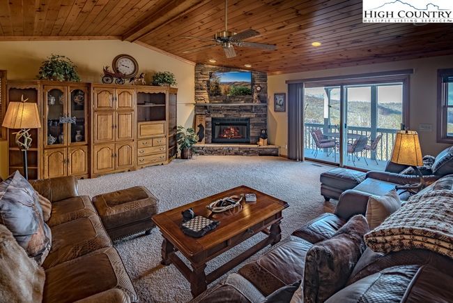 112 N Pinnacle Ridge Rd, House other with 4 bedrooms, 4 bathrooms and null parking in Beech Mountain NC | Image 6