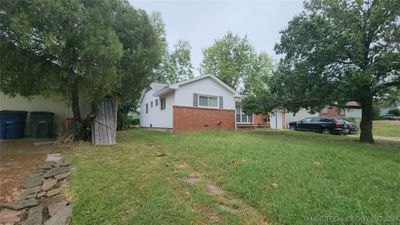 2856 S Maplewood Avenue, House other with 3 bedrooms, 1 bathrooms and null parking in Tulsa OK | Image 3