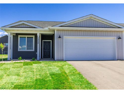 1338 Rose St, New Richmond, WI, 54017-5504 | Card Image