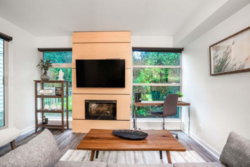 104-2832 Capilano Rd, North Vancouver, BC, V7R4H5 | Card Image