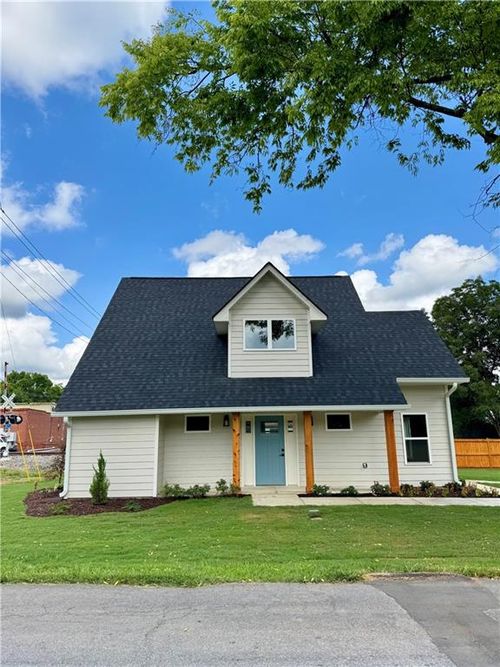 121 S Railroad St, Adairsville, GA, 30103-2846 | Card Image