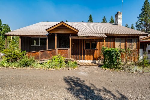 52140 Elderberry Ln, La Pine, OR, 97739-9759 | Card Image