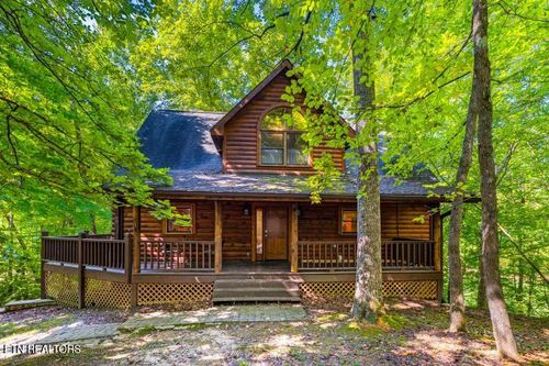 125 Shoreside Rd, New Tazewell, TN, 37825-6308 | Card Image