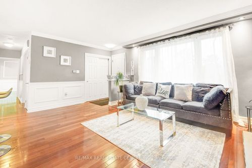2518 Stillmeadow Rd, Mississauga, ON, L5B1X7 | Card Image