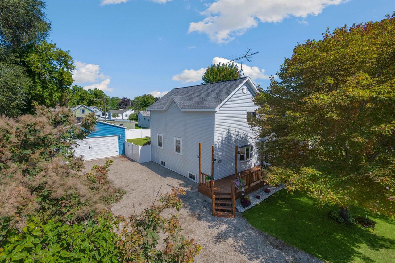 4th St, Oconto, WI 54153