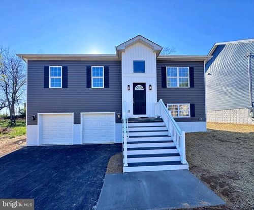 375 Burns St, RANSON, WV, 25438-1169 | Card Image