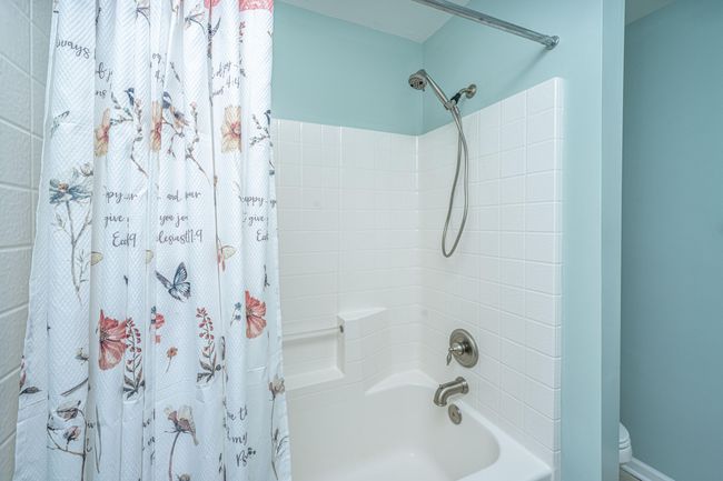 2nd Full Bath | Image 16