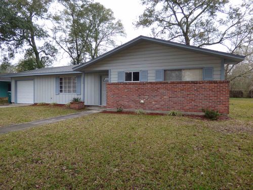 2208 Monterrey Dr, Orange, TX, 77630-2225 | Card Image