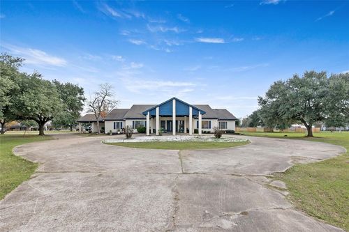 1314 N Tammye Ln, Madisonville, TX, 77864-3075 | Card Image