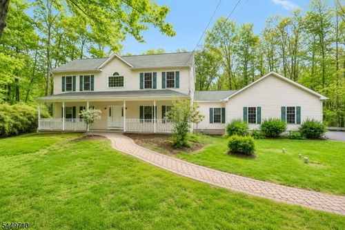 70 Mattison Rd, Branchville, NJ, 07826-4002 | Card Image