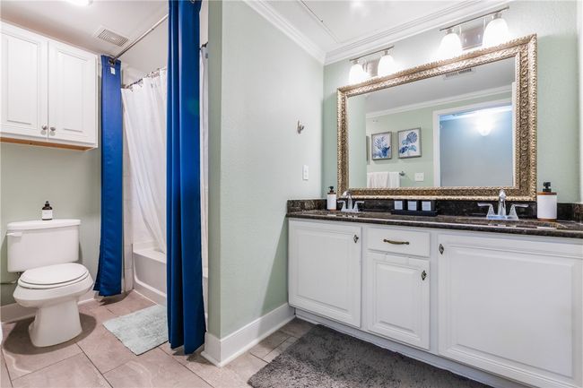 Bathroom 1 | Image 20