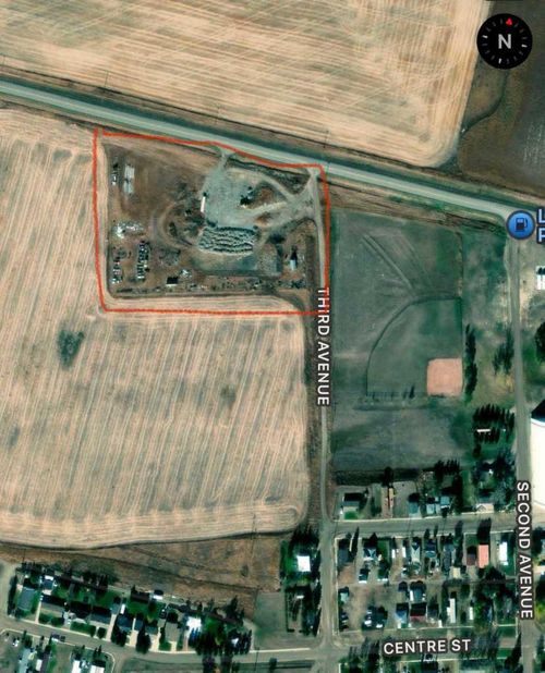 {{alt}} | Card Image