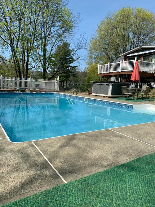 74 Zions Hill Road, Dexter, ME, 04930 | Card Image