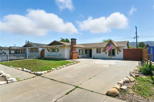 1408 W Walnut Ave, Lompoc, CA, 93436-5648 | Card Image