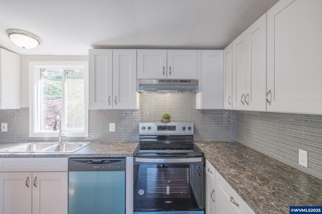 SPC-48 - 26916 Highway 36, House other with 3 bedrooms, 0 bathrooms and null parking in Cheshire OR | Image 14