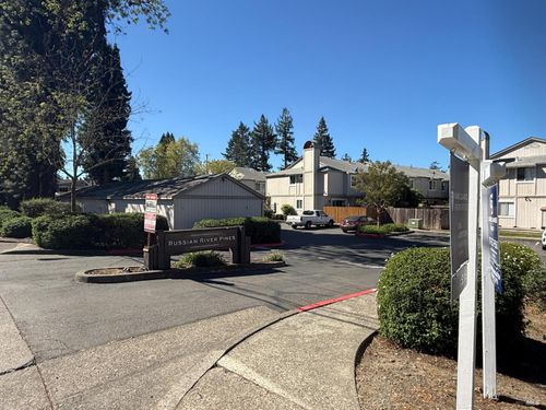 c-29 Front St, Healdsburg, CA, 95448-4457 | Card Image