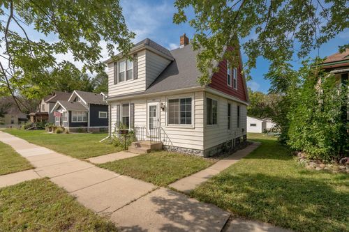 109 2nd St E, Jordan, MN, 55352-1407 | Card Image