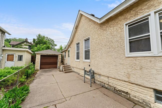 693 Bedford St, House other with 2 bedrooms, 1 bathrooms and null parking in Saint Paul MN | Image 40