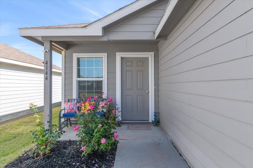 4144 Wintergreen Dr, Forney, TX, 75126-3279 | Card Image