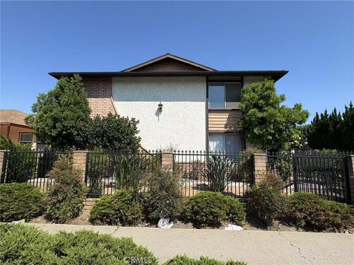 apt-b-860 S Greenwood Ave, Montebello, CA, 90640-5852 | Card Image