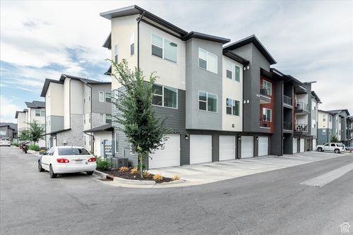 g202-15 S 460 W, Providence, UT, 84332 | Card Image