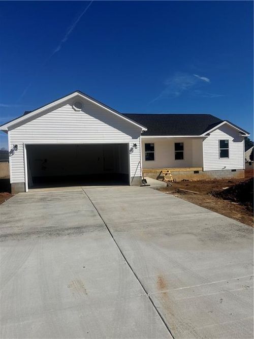 22 Lyndsey Dr, Chatsworth, GA, 30705-3327 | Card Image