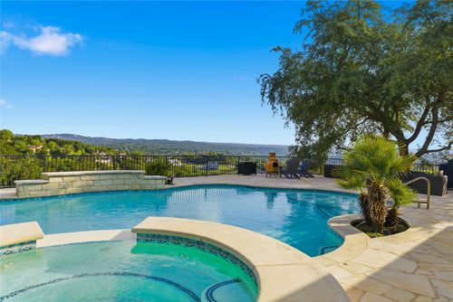 9528 Big View Dr, Austin, TX, 78730-1472 | Card Image