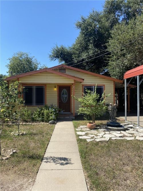 205 Monterrey St, Alice, TX, 78332-5644 | Card Image