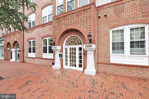 apt-201-4950 Brenman Park Dr, ALEXANDRIA, VA, 22304-8207 | Card Image