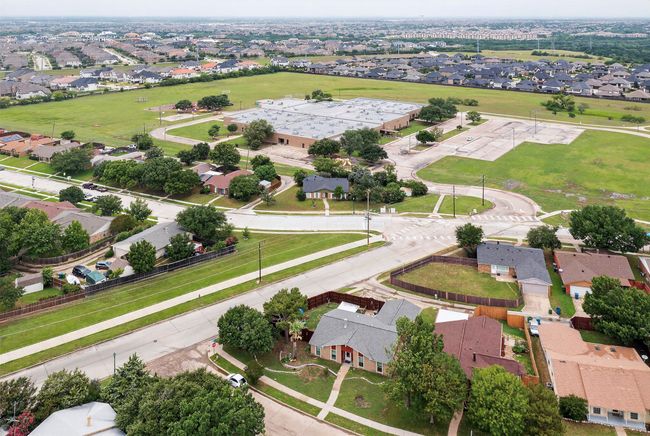 Aerial perspective of suburban area | Image 20