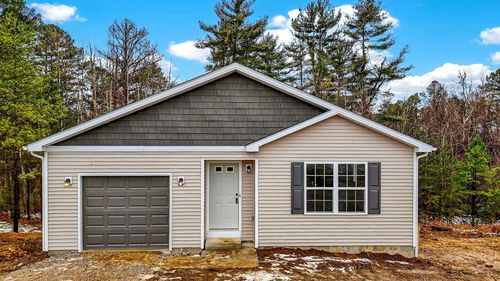 358 Elm St, New Straitsville, OH, 43766-3501 | Card Image