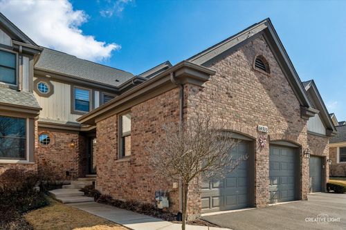 14715 Golf Rd, Orland Park, IL, 60462-7434 | Card Image