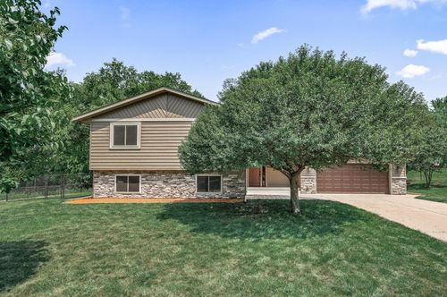 6601 Barberry Ln, Eden Prairie, MN, 55346-2143 | Card Image