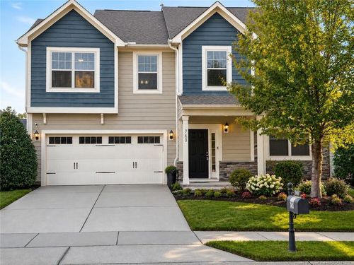 743 Shoals Lake Dr, Fuquay Varina, NC, 27526-3910 | Card Image